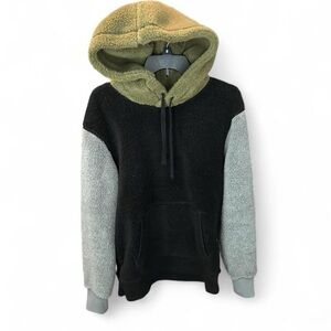 🍃 American Eagle Block-Color Sherpa Hoodie M
